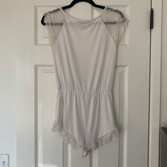 WILDFOX Intimates Romper - Picture 4 of 5